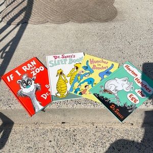 Dr. Suess Book Bundle